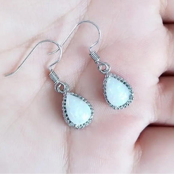 New Silver Teardrop Opal Earrings - Picture 3 of 6